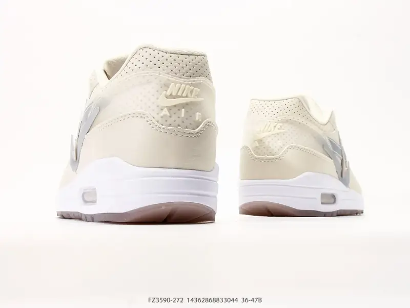 Nike Air Max 1 耐克气垫 缓震 耐磨运动鞋 鞋身材质均选择皮革 织物 麂皮多种材质覆盖 保证质感的前提下 层次感也相当不错带有开窗式 Air Max 气垫的 FZ3590-272 #14362868833044