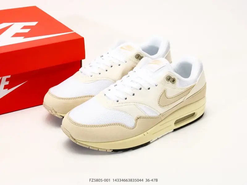 Nike Air Max 1 耐克气垫 缓震 耐磨运动鞋 鞋身材质均选择皮革 织物 麂皮多种材质覆盖 保证质感的前提下 层次感也相当不错带有开窗式 Air Max 气垫的 FZ5805-001 #14334663835044