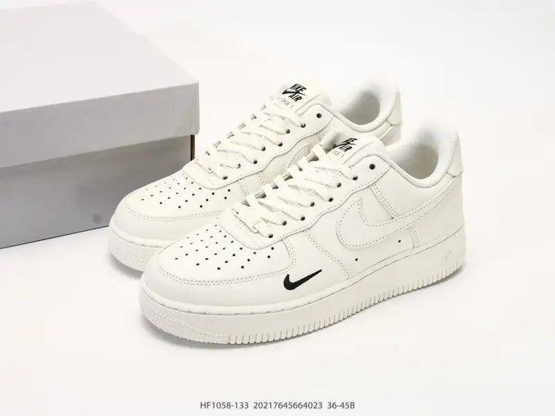 Nike Chaussures de sport Rétro Amorti Surélevé HF1058-133 #20217645664023