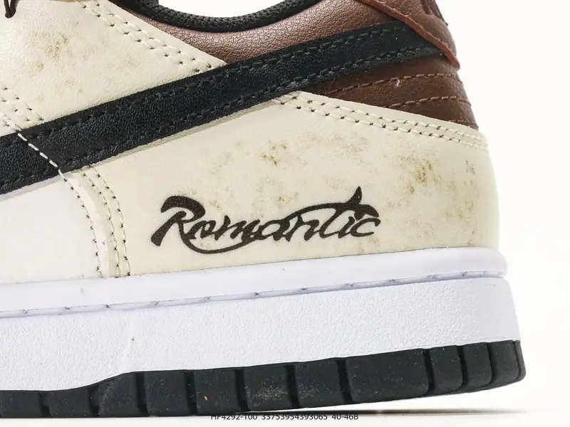 Nike Dunk Low Retro ‘DIY高端定制’耐克 低帮休闲运动板鞋 原装头层材料 用料绝不含糊 独家版型蒸餾加工帶來的是更好的视觉和脚感体验 清洁度 电绣 HF4292-100 #33753954393065