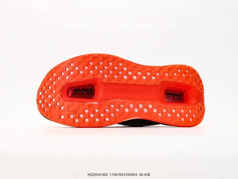 Nike VOMERO PREMIUM 耐克 舒适减震防滑 低帮跑步鞋 全掌ReactX泡绵 HQ2050-002 #17467855394063