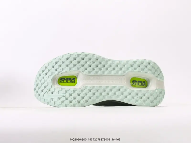 Nike Sepatu Olahraga Bantalan Sol Tebal HQ2050-300 #14392078873005