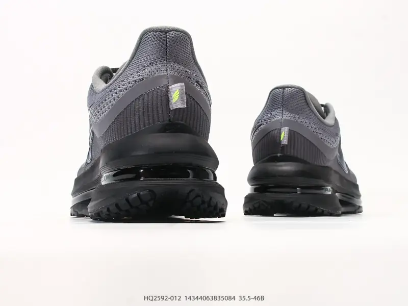 14小时前 Nike Air Zoom Pegasus Premium 耐克 新款气垫缓震休闲跑步鞋 Pegasus Premium HQ2592-012 #14344063835084