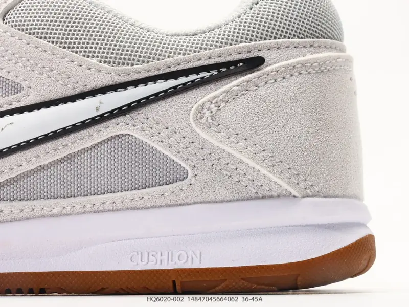 Nike Scarpe sportive Comodo HQ6020-002 #14847045664062
