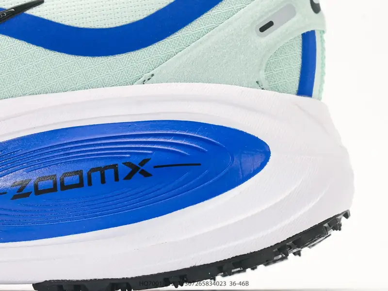 Nike Freizeitschuhe Gedämpft HQ7001-212 #17307265834023