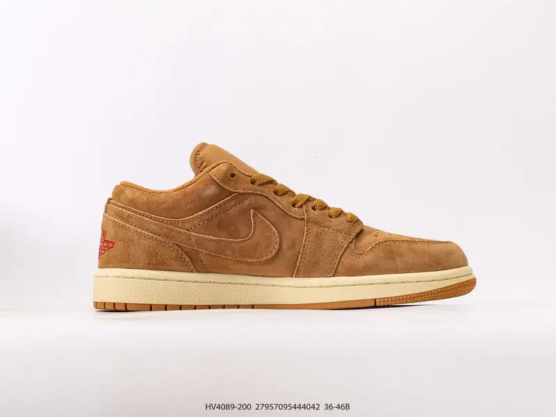 Nike Scarpe da basket Retro Classico Basso HV4089-200 #27957095444042