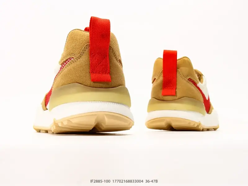 Tom Sachs x Nike Craft Mars Yard 2.0 联名宇航员 神游太空 耐克 百搭休闲运动透气慢跑鞋 艺术家Tom Sachs在延续经典外观与配色组合的同时 将Craft M IF2885-100 #17702168833004