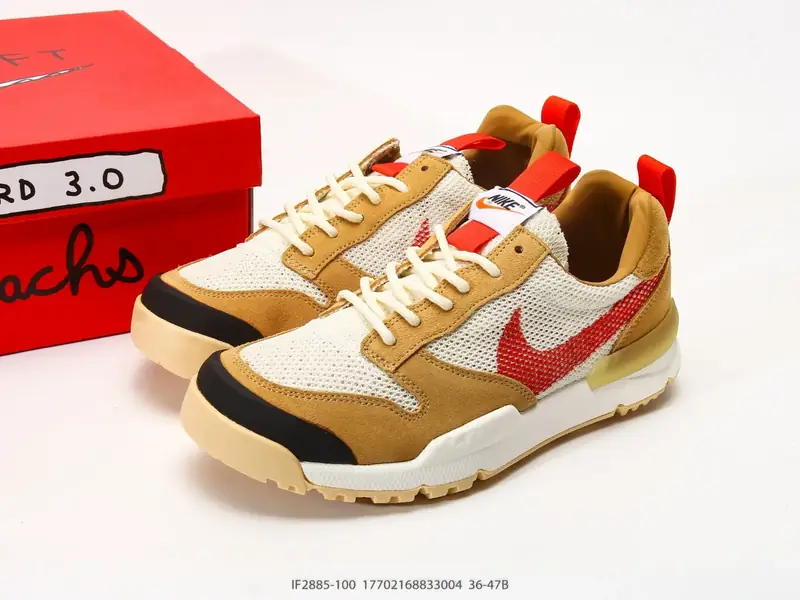 Tom Sachs x Nike Craft Mars Yard 2.0 联名宇航员 神游太空 耐克 百搭休闲运动透气慢跑鞋 艺术家Tom Sachs在延续经典外观与配色组合的同时 将Craft M IF2885-100 #17702168833004