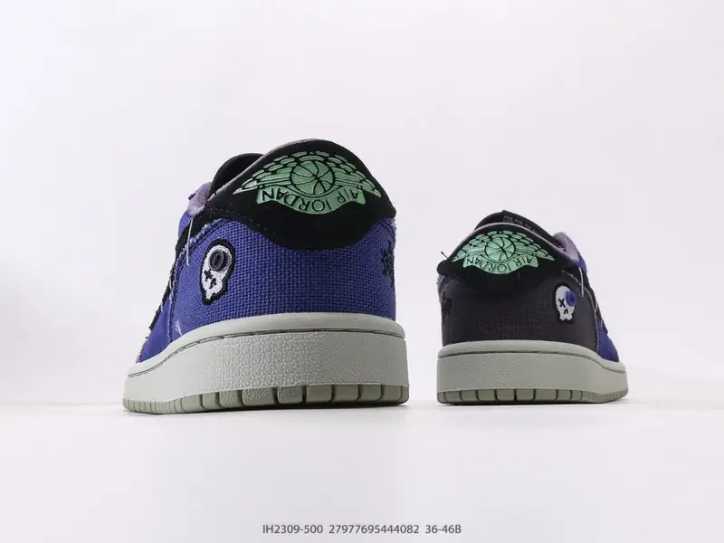 Nike Baskets de basketball Rétro Classique Basse IH2309-500 #27977695444082