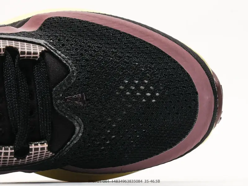 Nike Air Zoom Pegasus Premium 耐克网面全掌气垫缓震跑鞋 #全掌可见的Air Zoom首次在Pegasus系列中出现，模仿了Vaporfly的碳板曲线，增强了跑步时的流畅 IM0701-001 #14834963835084