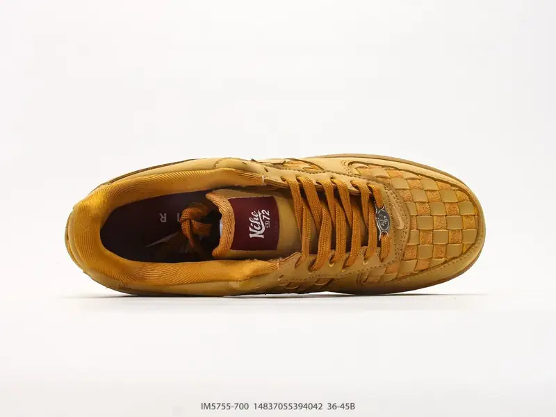 Nike Sports Shoes Retro Cushioned Lifted IM5755-700 #14837055394042