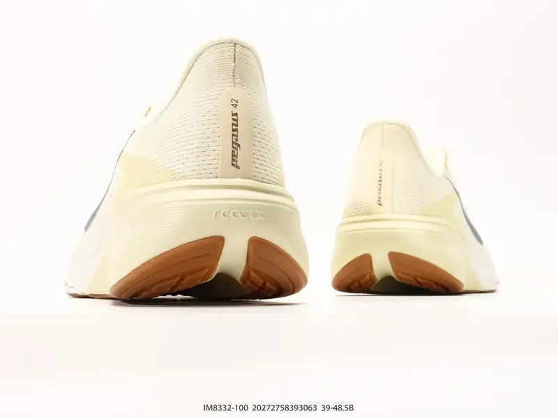 Nike Sepatu Lari Bernapas IM8332-100 #20272758393063