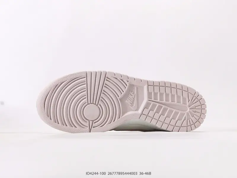 Nike Chaussures de sport Rétro Basse Coussin d'air IO4244-100 #26777895444003