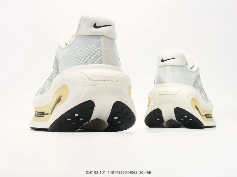 Nike VOMERO PREMIUM 耐克 舒适减震防滑 低帮跑步鞋 全掌ReactX泡绵 IQ8102-101 #14817535044063