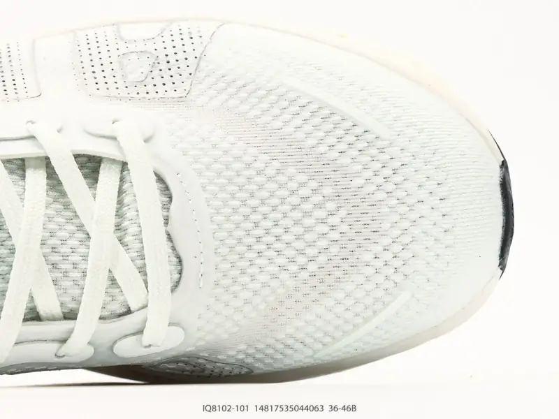 Nike VOMERO PREMIUM 耐克 舒适减震防滑 低帮跑步鞋 全掌ReactX泡绵 IQ8102-101 #14817535044063