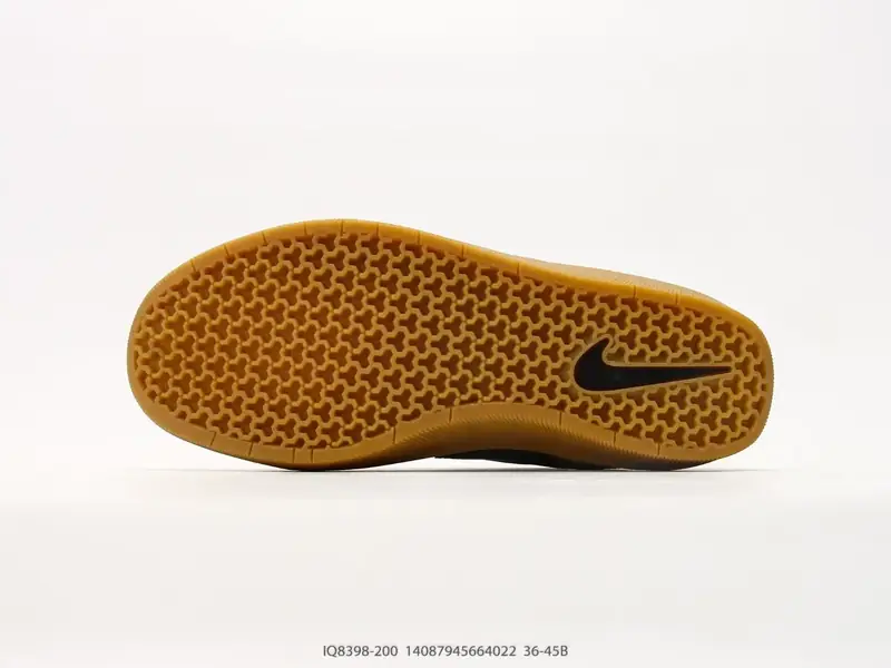 Nike Chaussures de skate Basse IQ8398-200 #14087945664022