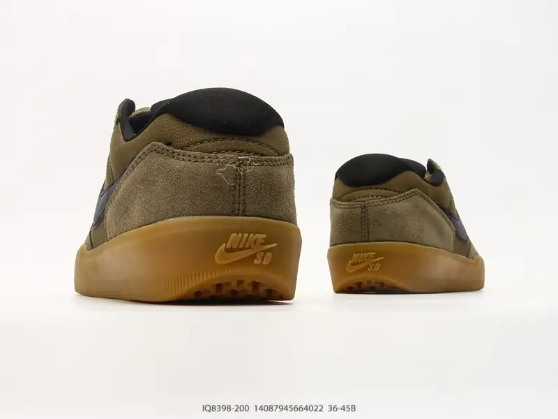 Nike Chaussures de skate Basse IQ8398-200 #14087945664022