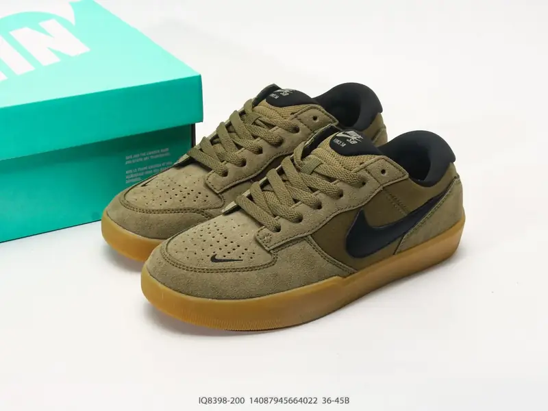 Nike Chaussures de skate Basse IQ8398-200 #14087945664022