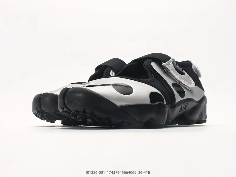 Wmns Nike Air Rift 耐克 忍者系列运动鞋 #将芭蕾平底鞋的优雅与独特的分趾 IR1226-001 #17437645664062