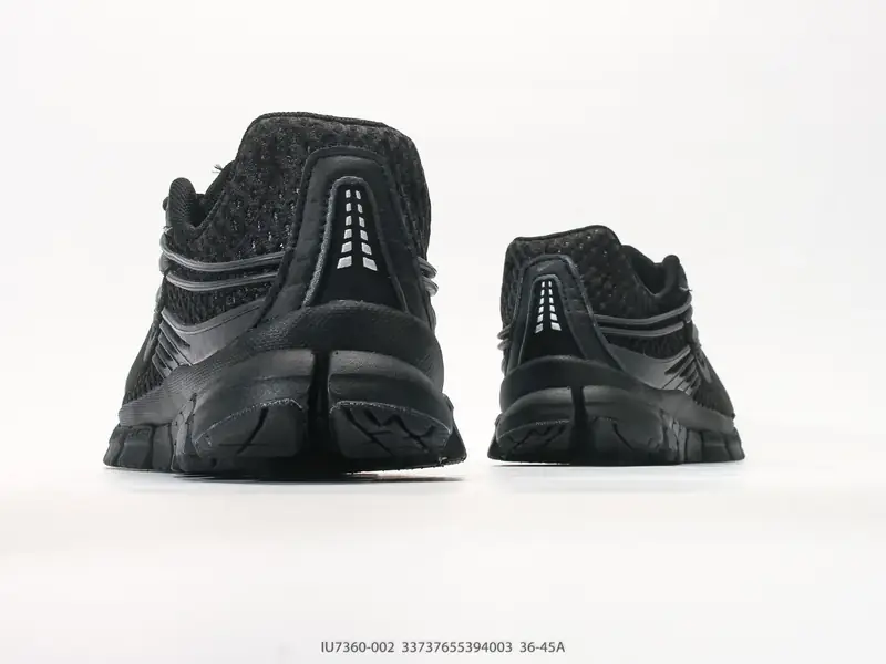 Nike Zoom Skylon 11 舒适柔软透气回弹 复古跑步鞋 网面材质看着很透气 线条的 IU7360-002 #33737655394003