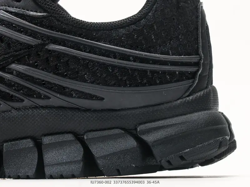 Nike Zoom Skylon 11 舒适柔软透气回弹 复古跑步鞋 网面材质看着很透气 线条的 IU7360-002 #33737655394003