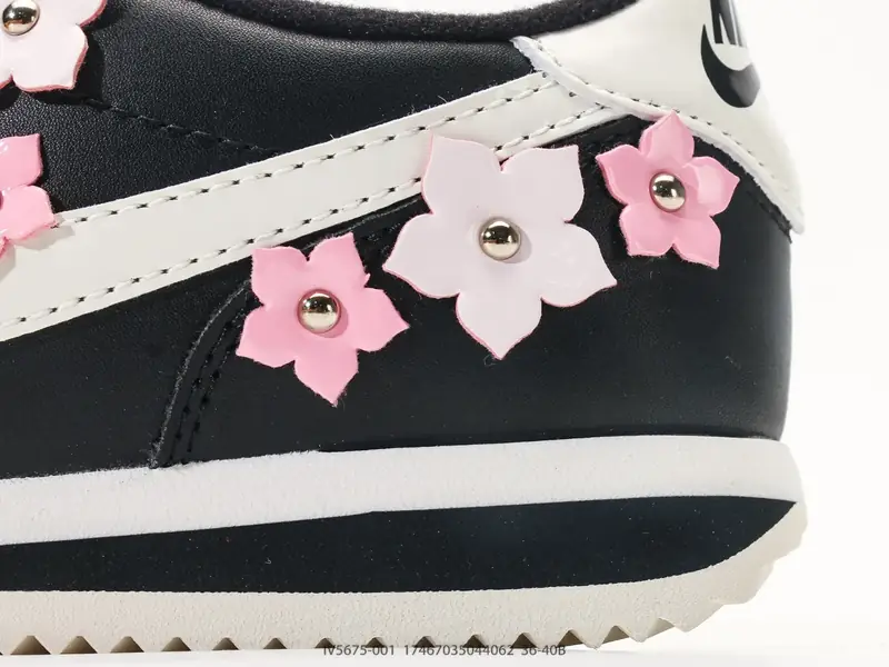 Nike Sportschuhe Retro Klassisch Komfortabel IV5675-001 #17467035044062