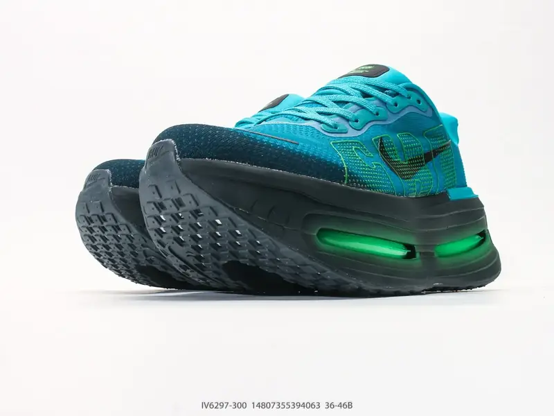 Nike VOMERO PREMIUM 耐克 舒适减震防滑 低帮跑步鞋 全掌ReactX泡绵 IV6297-300 #14807355394063