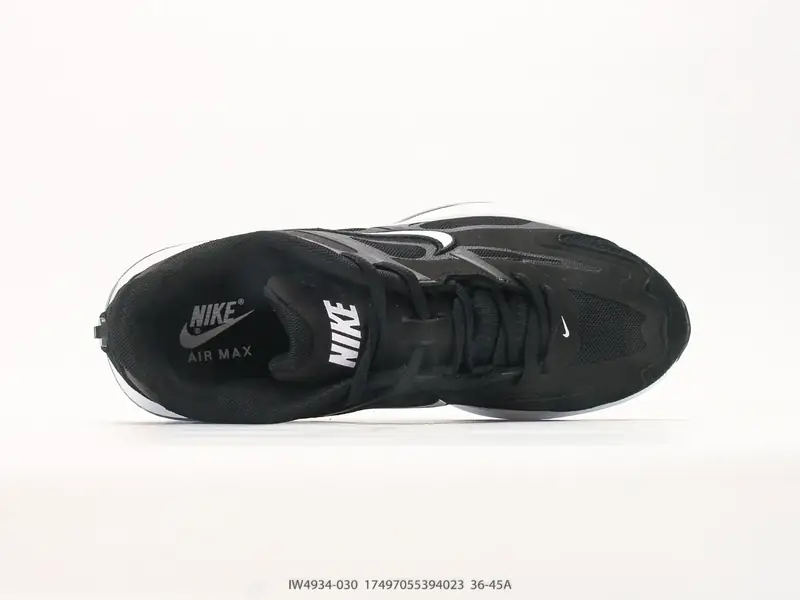 Nike Air Max Metro 缓震柔软灵敏舒适 合成革皮革网布透气 低帮跑步鞋 美式街头风日常运动鞋女款，通勤、周末逛街或咖啡馆都能穿，搭直筒牛仔裤和运动卫衣就很有松弛感，买家反馈「脚感不错 IW4934-030 #17497055394023