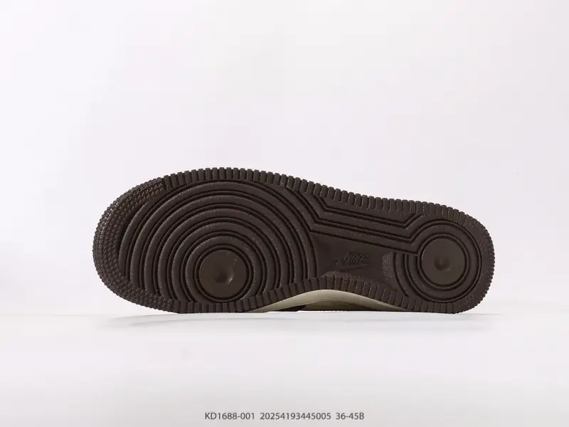 耐克Nike Air Force 1 Low 空军一号低帮百搭休闲运动板鞋 柔软、弹性十足的缓震性能和出色的 KD1688-001 #20254193445005