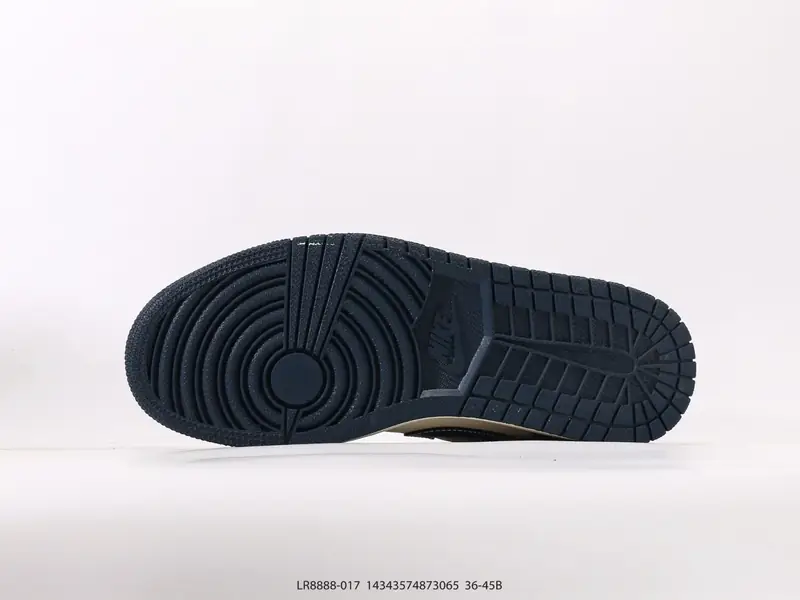Nike Basketballschuhe Retro Klassisch Niedrig LR8888-017 #14343574873065