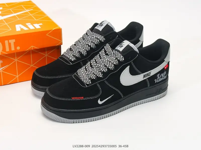 Nike Chaussures de sport Collaboration Basse Coussin d'air LV2288-009 #20254293735005