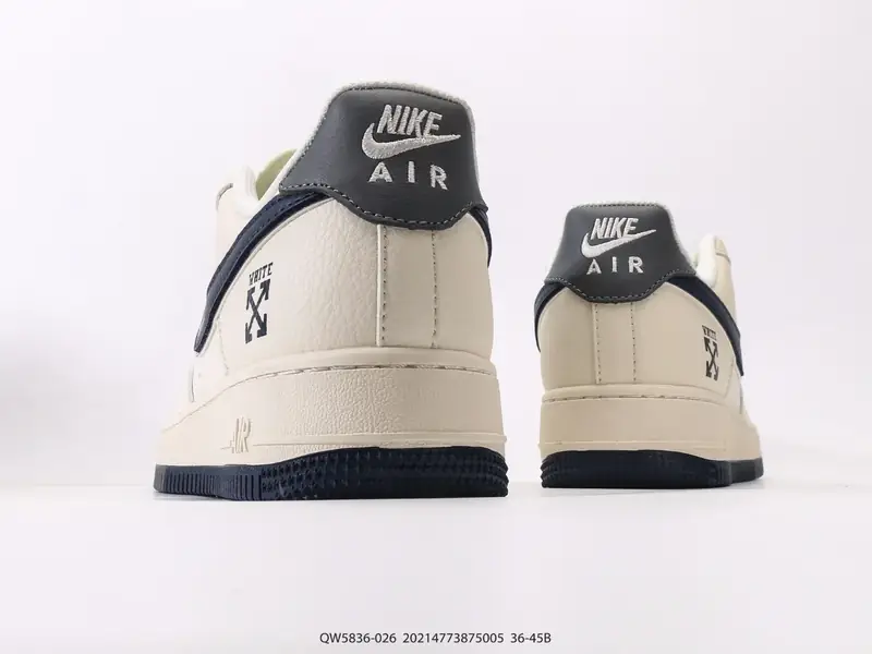 Nike Sepatu Olahraga Retro Bantalan Serbaguna QW5836-026 #20214773875005