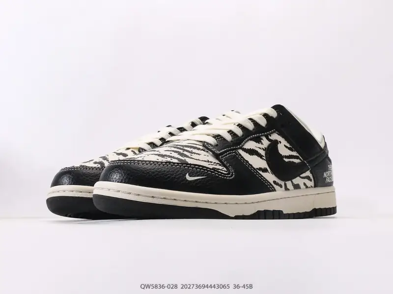 耐克Nike SB Dunk Low 北面联名 雪山米白黑 高端定制 低帮休闲板鞋 QW5836-028 #20273694443065