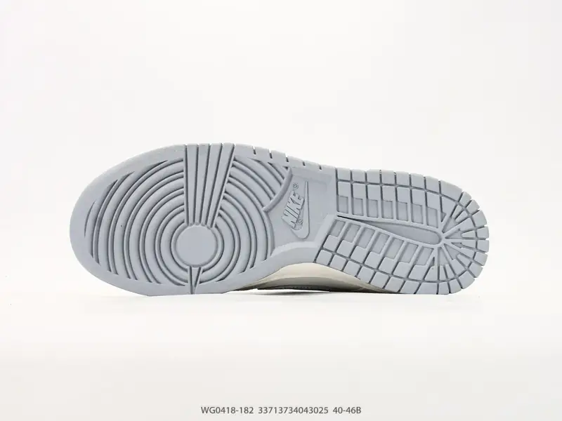 Nike Dunk Low Retro ‘DIY高端定制’耐克 低帮休闲运动板鞋 原装头层材料 用料绝不含糊 独家版型蒸餾加工帶來的是更好的视觉和脚感体验 清洁度 电绣 WG0418-182 #33713735043025
