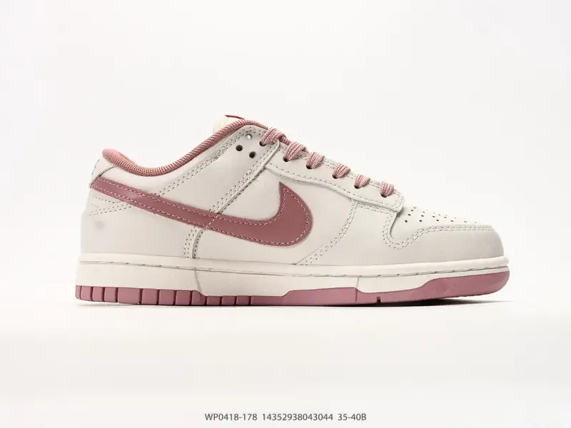 Nike Dunk Low 桃夭粉 米白粉 女款 板鞋 当经典的Dunk Low遇上这抹独家的“桃夭粉”，是一场关于青春与甜酷的完美叙事 WP0418-178 #14352938043044
