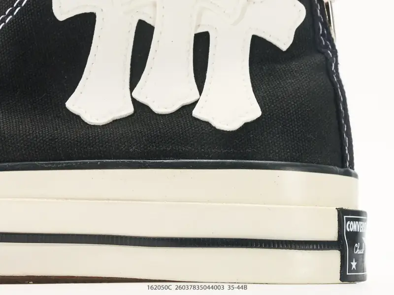 Lainnya Sepatu Olahraga Kolaborasi High Top Low Top 162050C #26037835044003