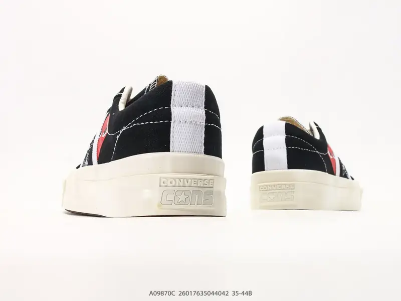 Lainnya Sepatu Board Kolaborasi Low Top A09870C #26017635044042