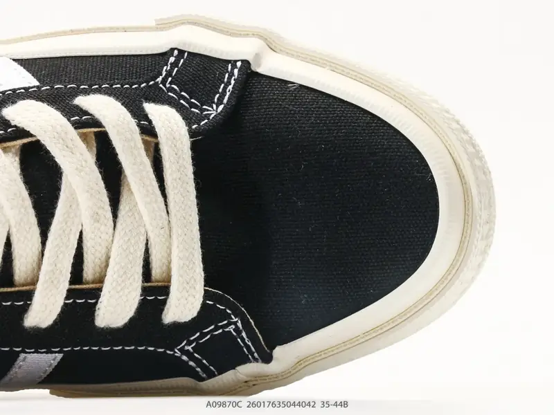 Lainnya Sepatu Board Kolaborasi Low Top A09870C #26017635044042