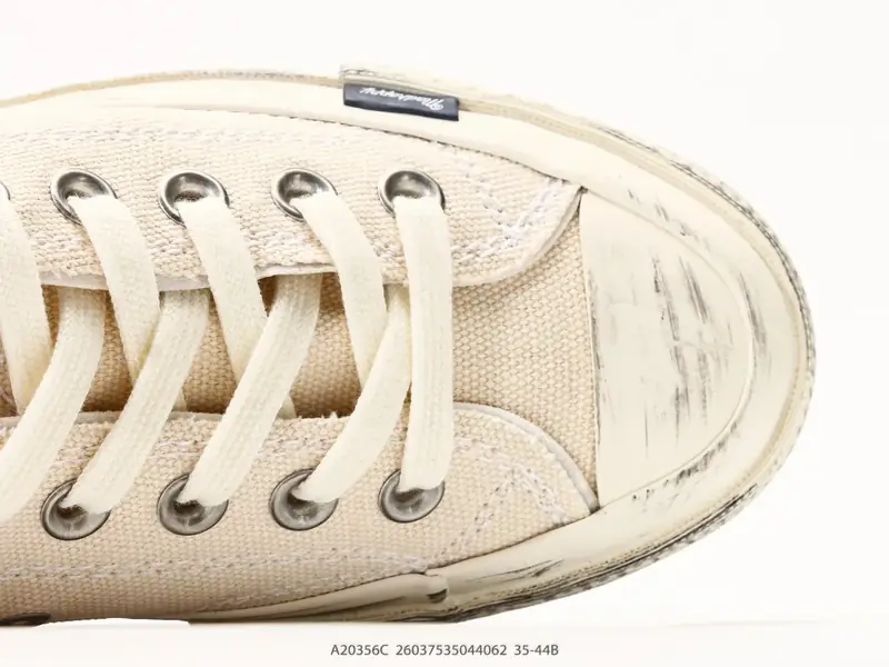 Lainnya Sepatu Kasual Retro Klasik Kolaborasi A20356C