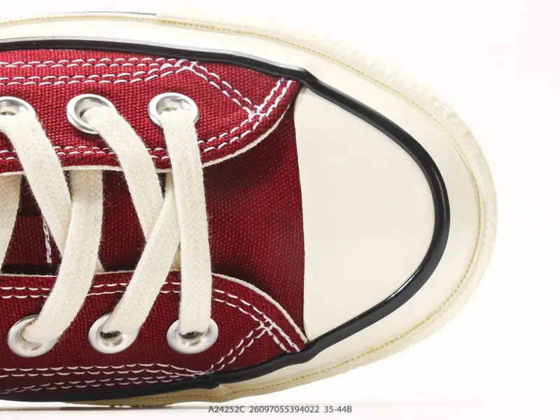 Sonstige Sportschuhe Klassisch Niedrig A24252C