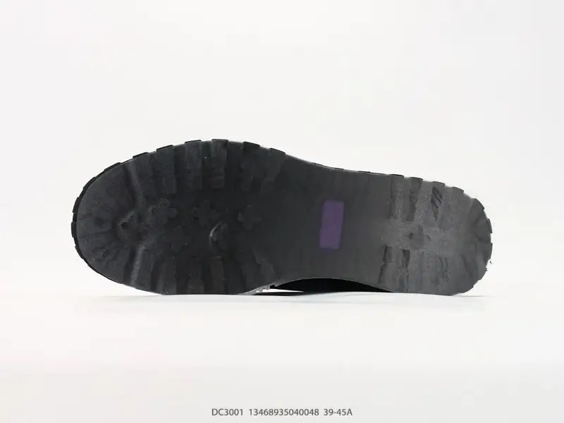 国潮当红设计师品牌Ummcor机能风鞋太酷了!低帮机能户外风徒步登山运动德比鞋
采用防剐 DC3002 #13468935040048