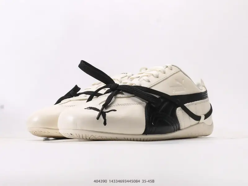 Puma Scarpe casual Collaborazione Basso 404391 #14334693445084