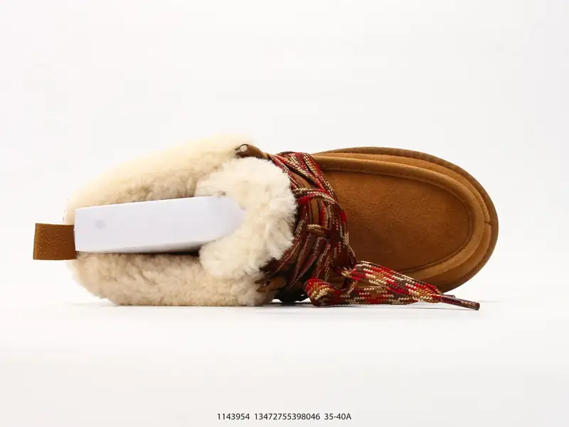 UGG Scarpe sportive  1143954 #13472755398046