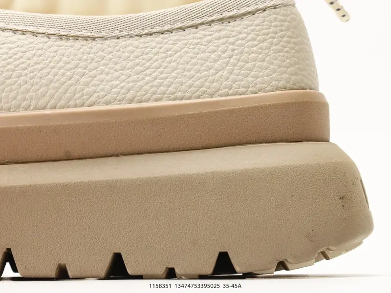 UGG スポーツシューズ 防水 合わせやすい クラシック 1158351 #13474753395025