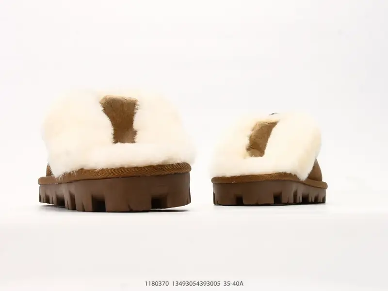 UGG Sepatu Kasual Low Top Nyaman 1180370 #13493054393005
