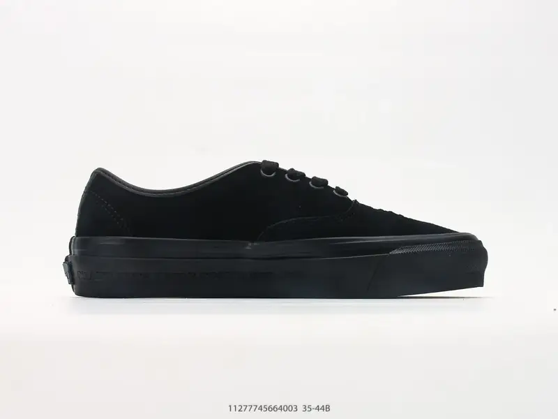 Vans Sportschuhe Klassisch Kollaboration Niedrig VN000XVJBLA #11277745664003