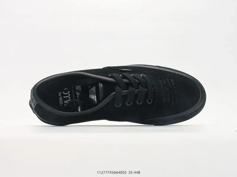 Vans Sportschuhe Klassisch Kollaboration Niedrig VN000XVJBLA #11277745664003