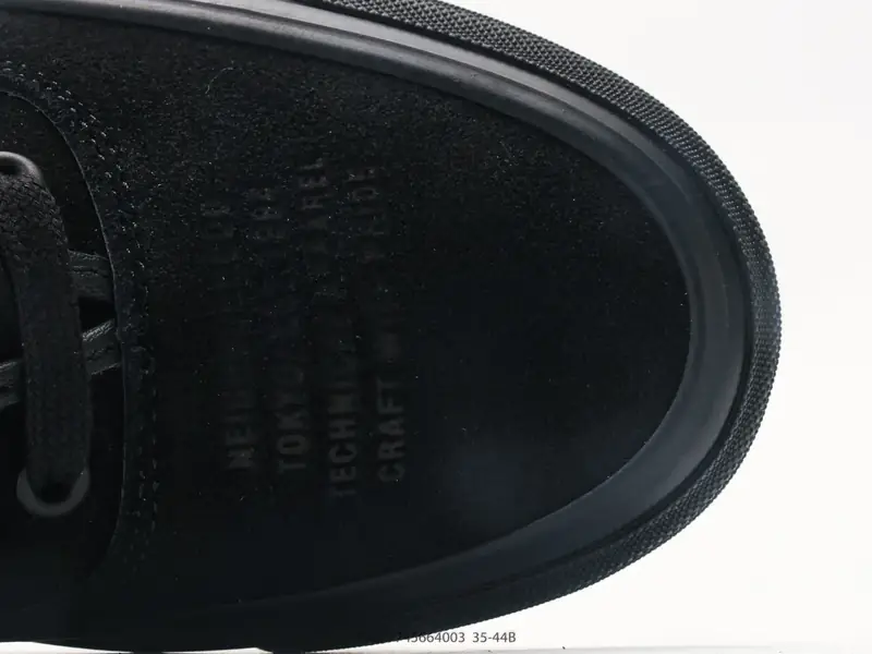 Vans Sportschuhe Klassisch Kollaboration Niedrig VN000XVJBLA #11277745664003